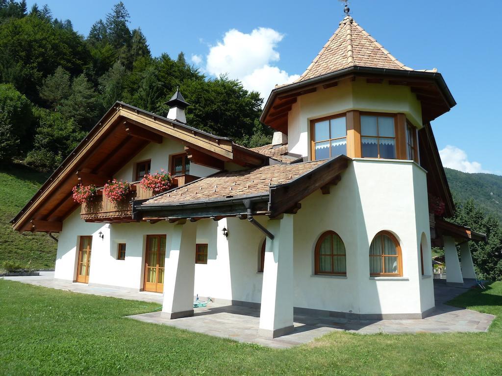 Bed and Breakfast Agritur Cornasest Брегуццо Екстер'єр фото